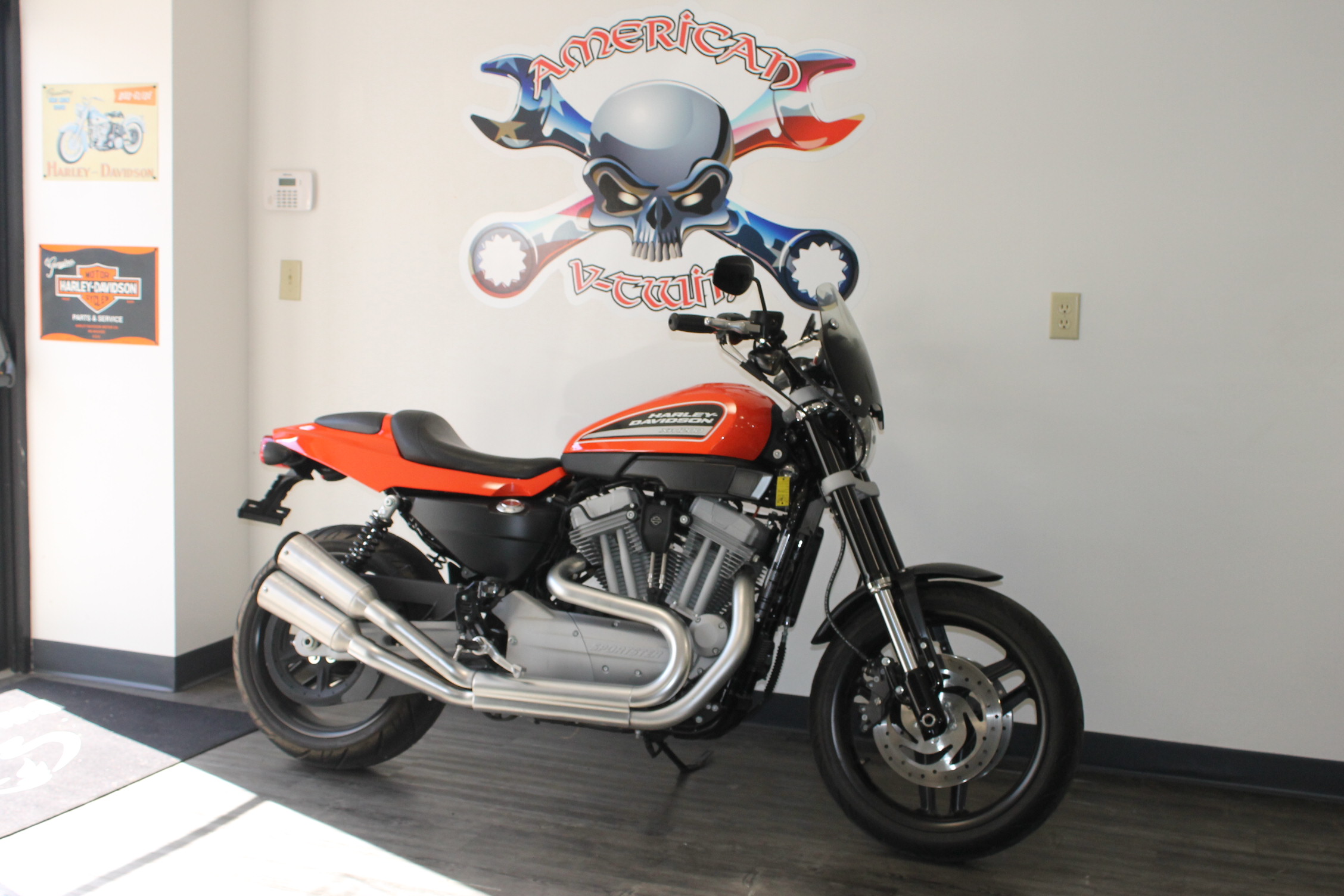 2009 Harley Davidson XR1200 Sportster - American V Twin